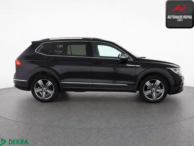 Volkswagen Tiguan Allspace view 6