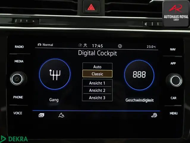 Volkswagen Tiguan Allspace view 21