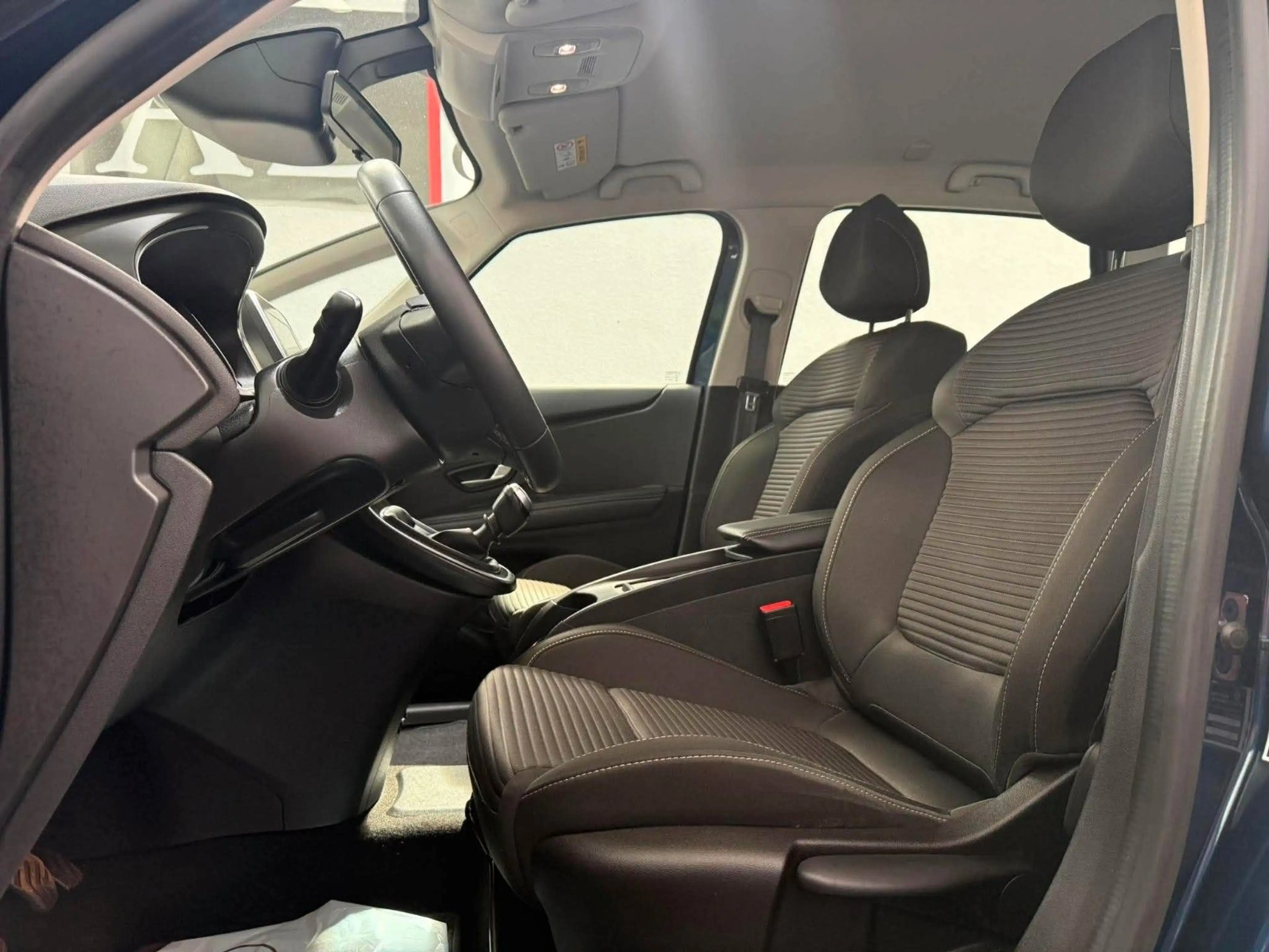 Renault Grand Scenic IV Grand Zen /7 Sitze/Euro6/Keyless — photo 6