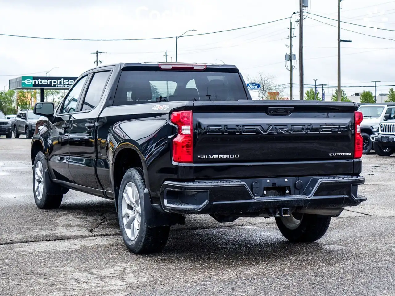 Chevrolet Silverado 1500 снимка Chevrolet Silverado 1500