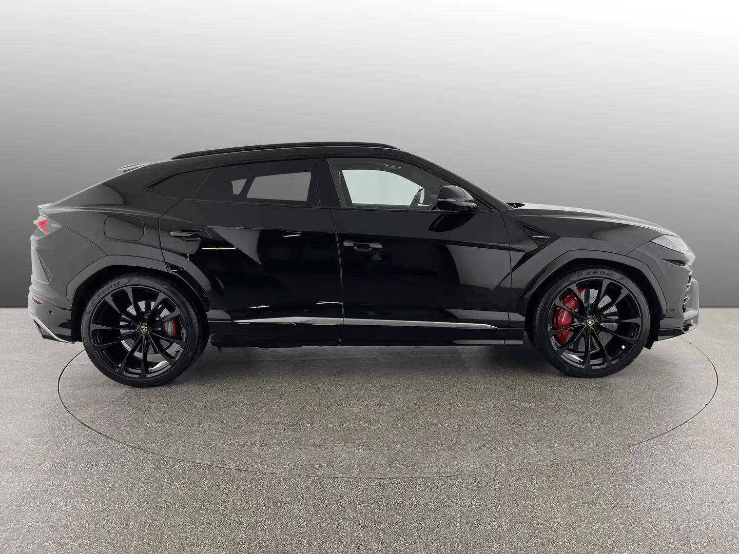 Lamborghini Urus MY20 Standheizung | Lamborghini Nürnberg Schwarz - 2