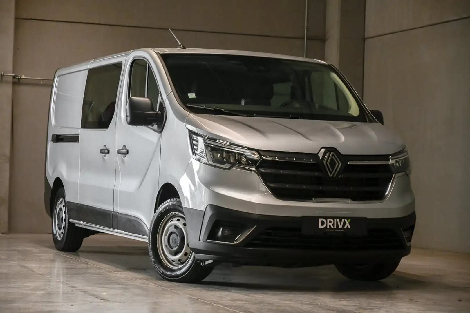 Renault Trafic dCi 150 l 6PL l Automaat l Camera Plateado - 1