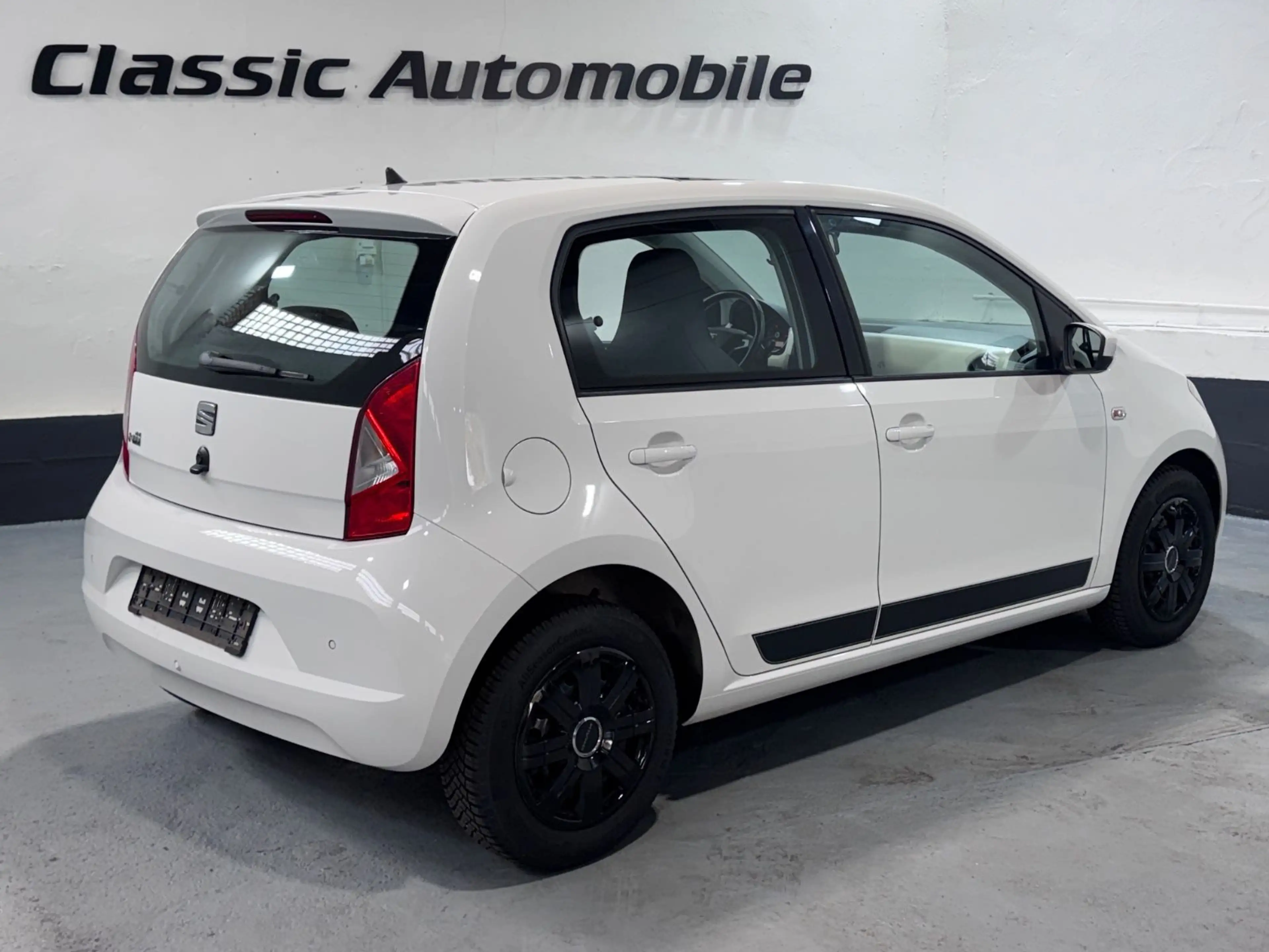 SEAT Mii Chic *Klimaanlage*Schiebedach*Tempomat* — photo 2
