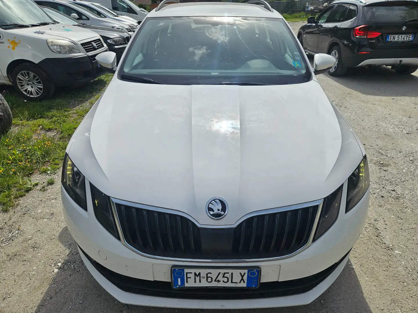 Skoda Octavia Octavia Combi 2,0 TDI Tüv neu Euro6b PERFEKT!!! Weiß - 2