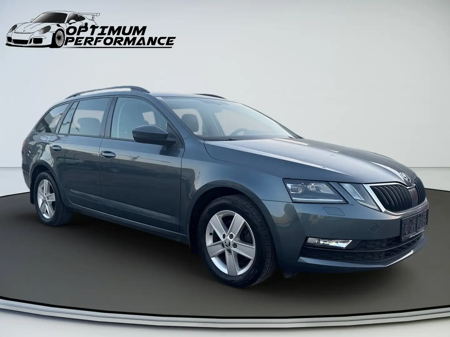 Skoda Octavia Ambition 2.0TDI DSG Grau - 2