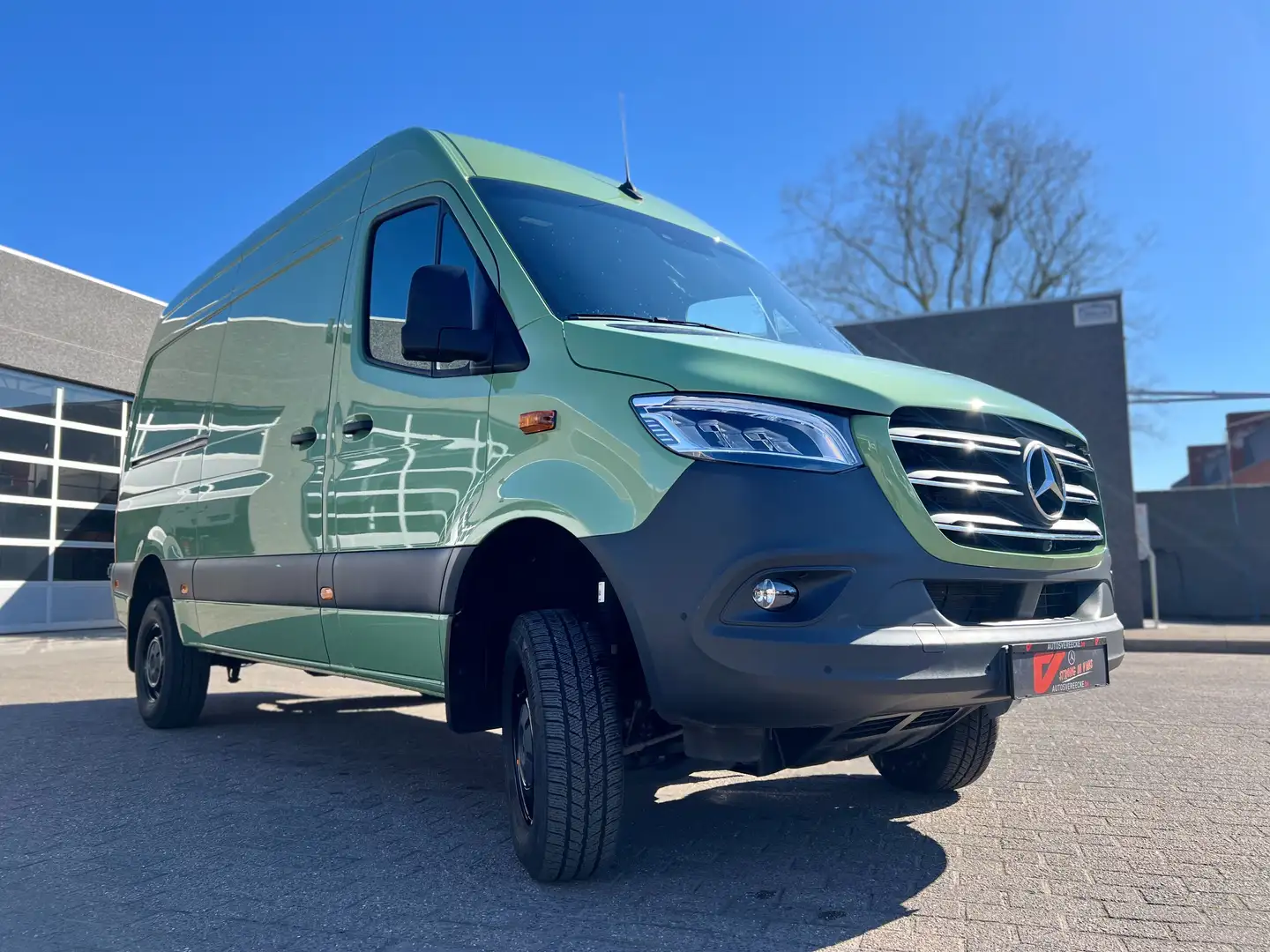 Mercedes-Benz Sprinter 319 L2H2 AWD (56.500€ex) 360CAMERA|4X4|2.8t Sle Zelená - 2