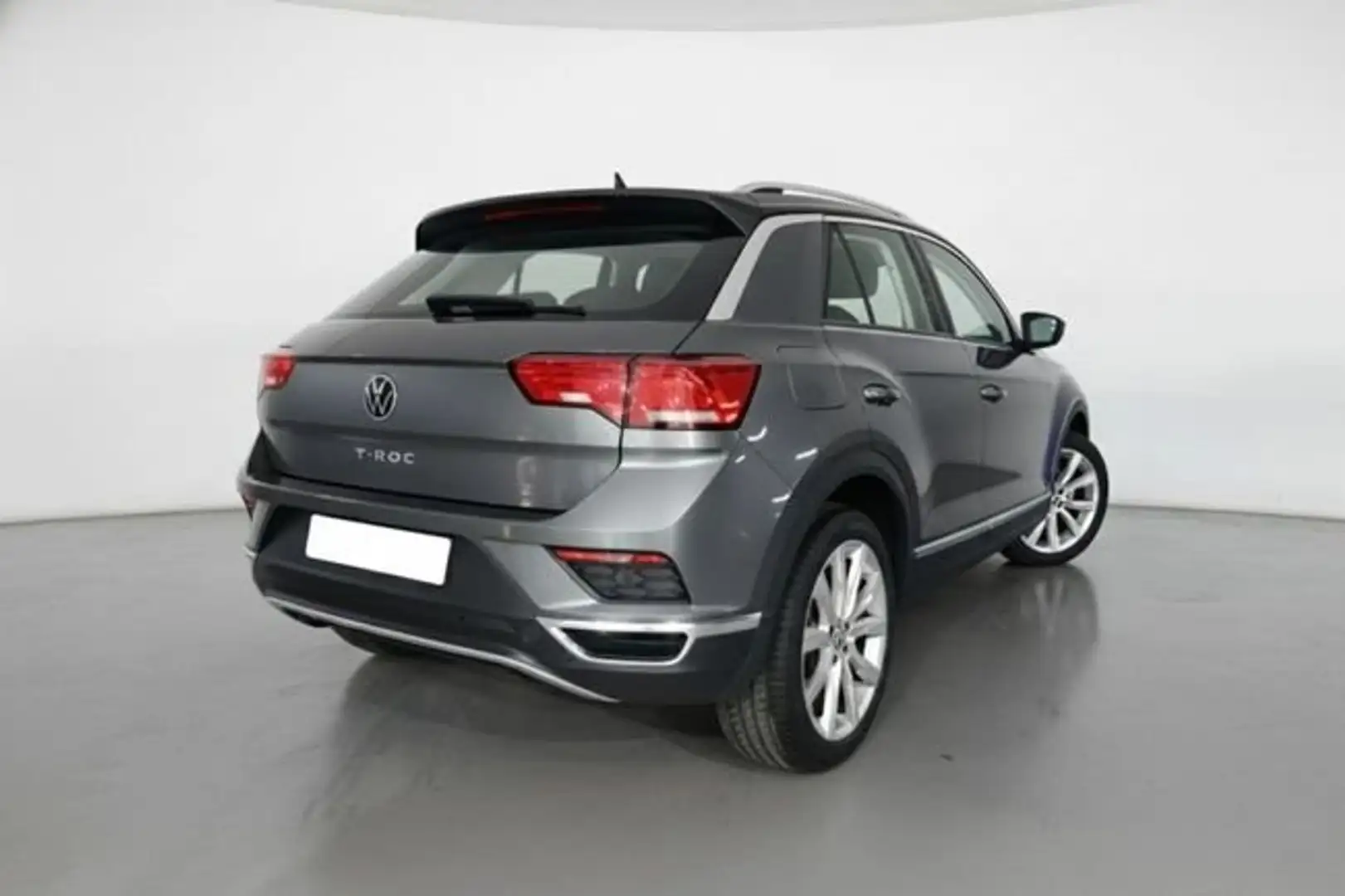 Volkswagen T-Roc Nuevo Design 1.0 TSI 81 kW (110CV) SG6 con llanta Gris - 2