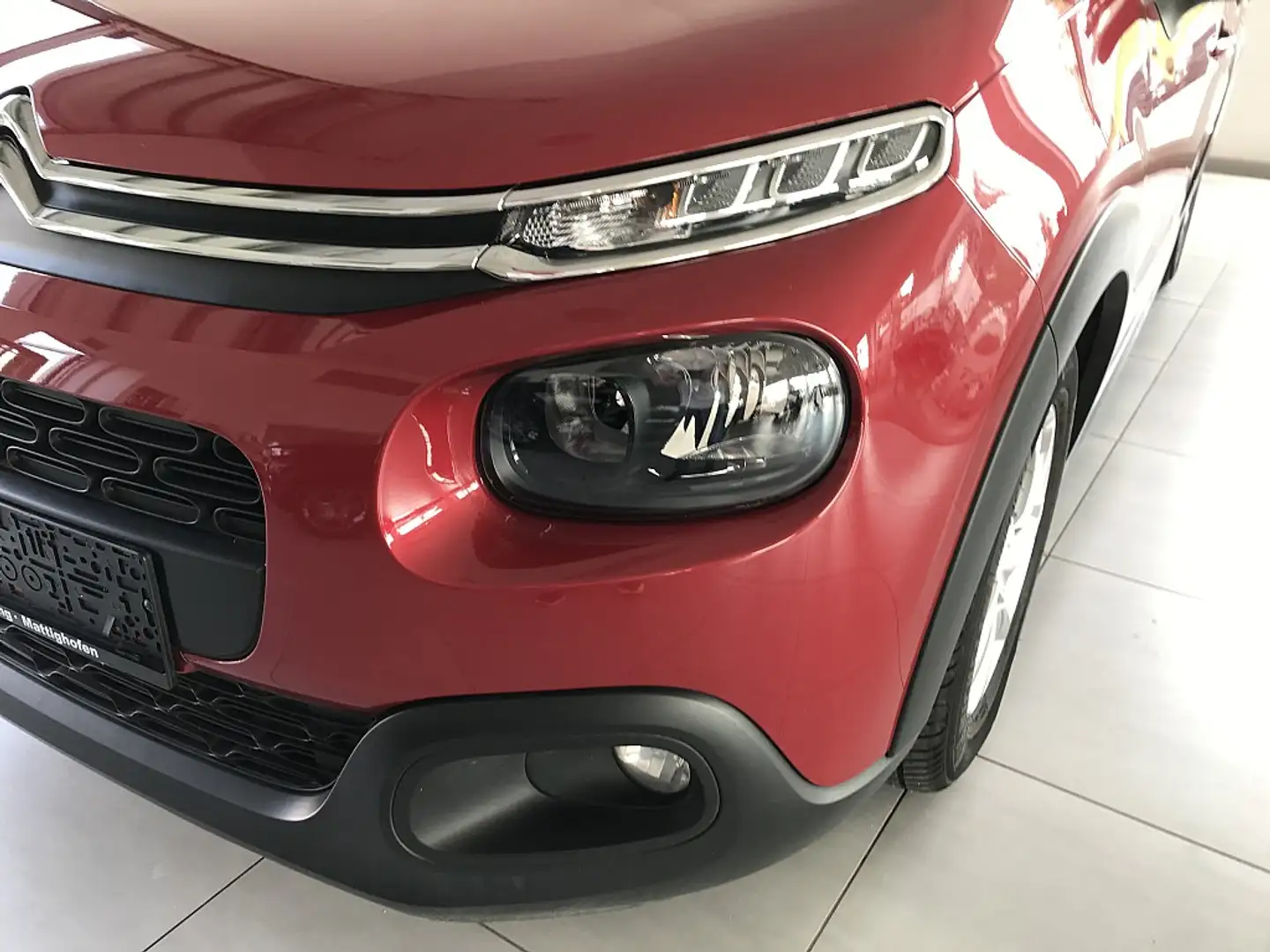 Citroen C3 BlueHDi 75 S&S 5-Gang-Manuell Feel Rot - 2