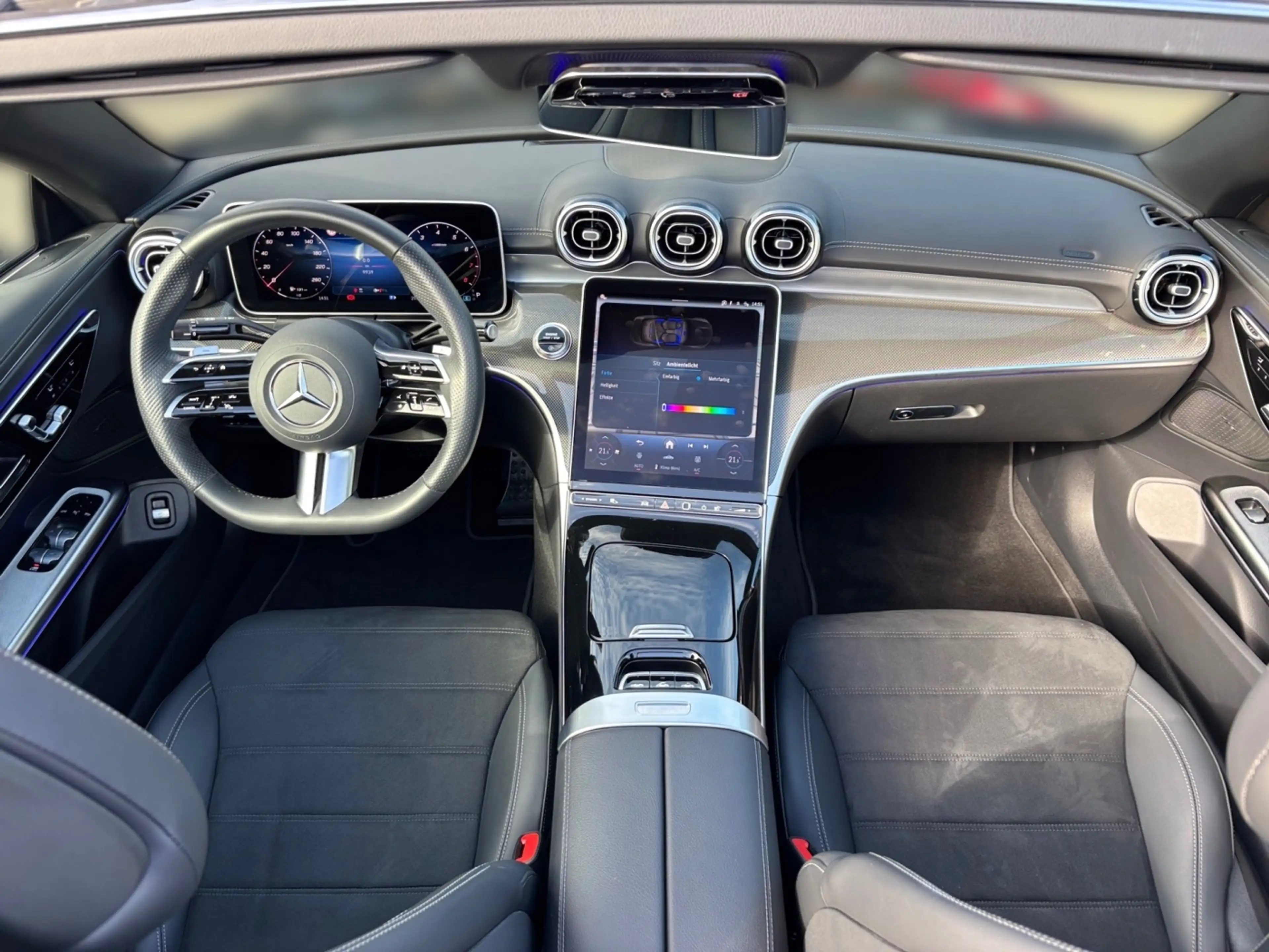 Mercedes-Benz CLE 180 Cabriolet AMG AMG+MBUX+Ambiente+LED+360 — photo 10