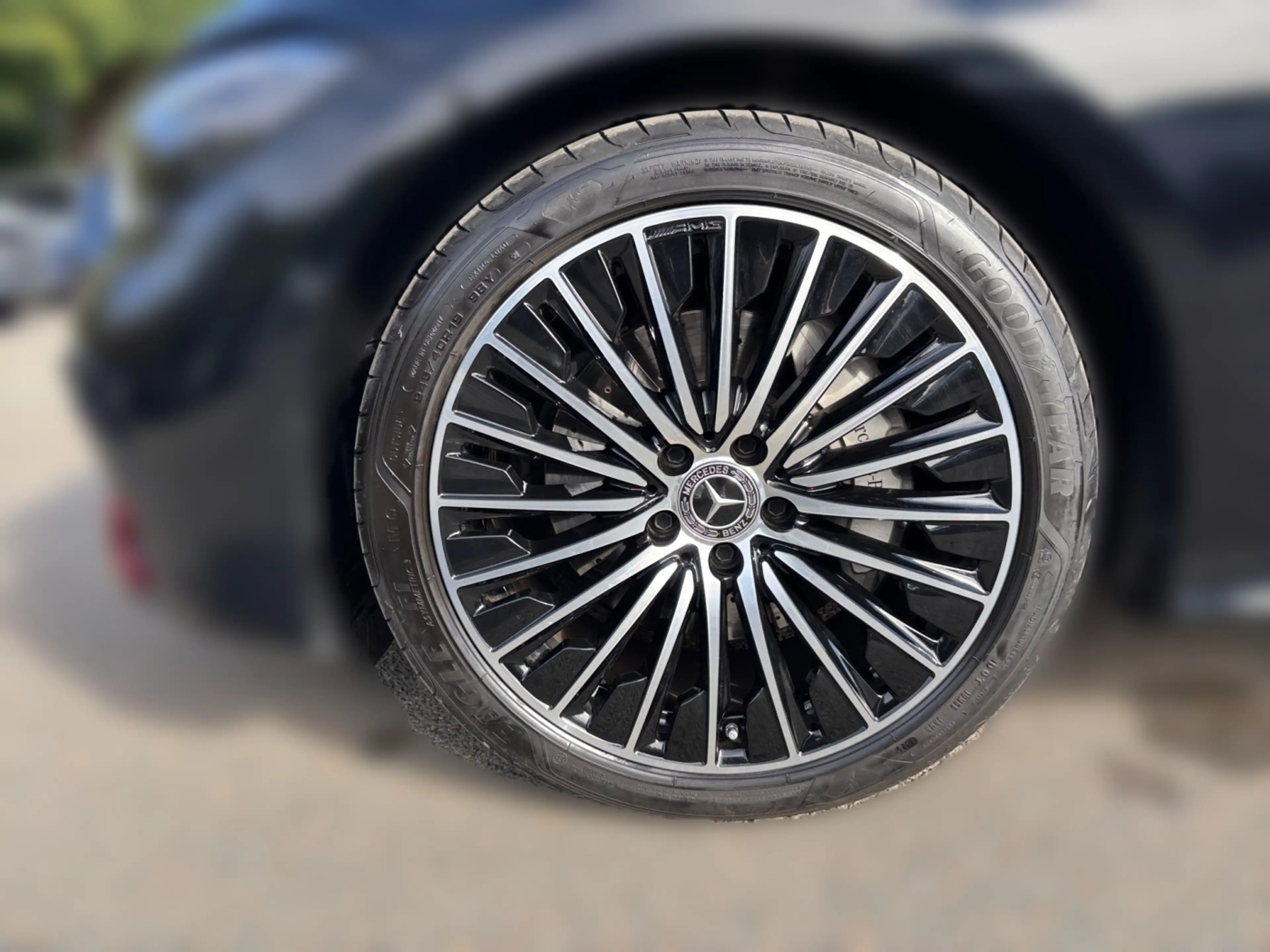 Mercedes-Benz CLE 180 Cabriolet AMG AMG+MBUX+Ambiente+LED+360 — photo 4