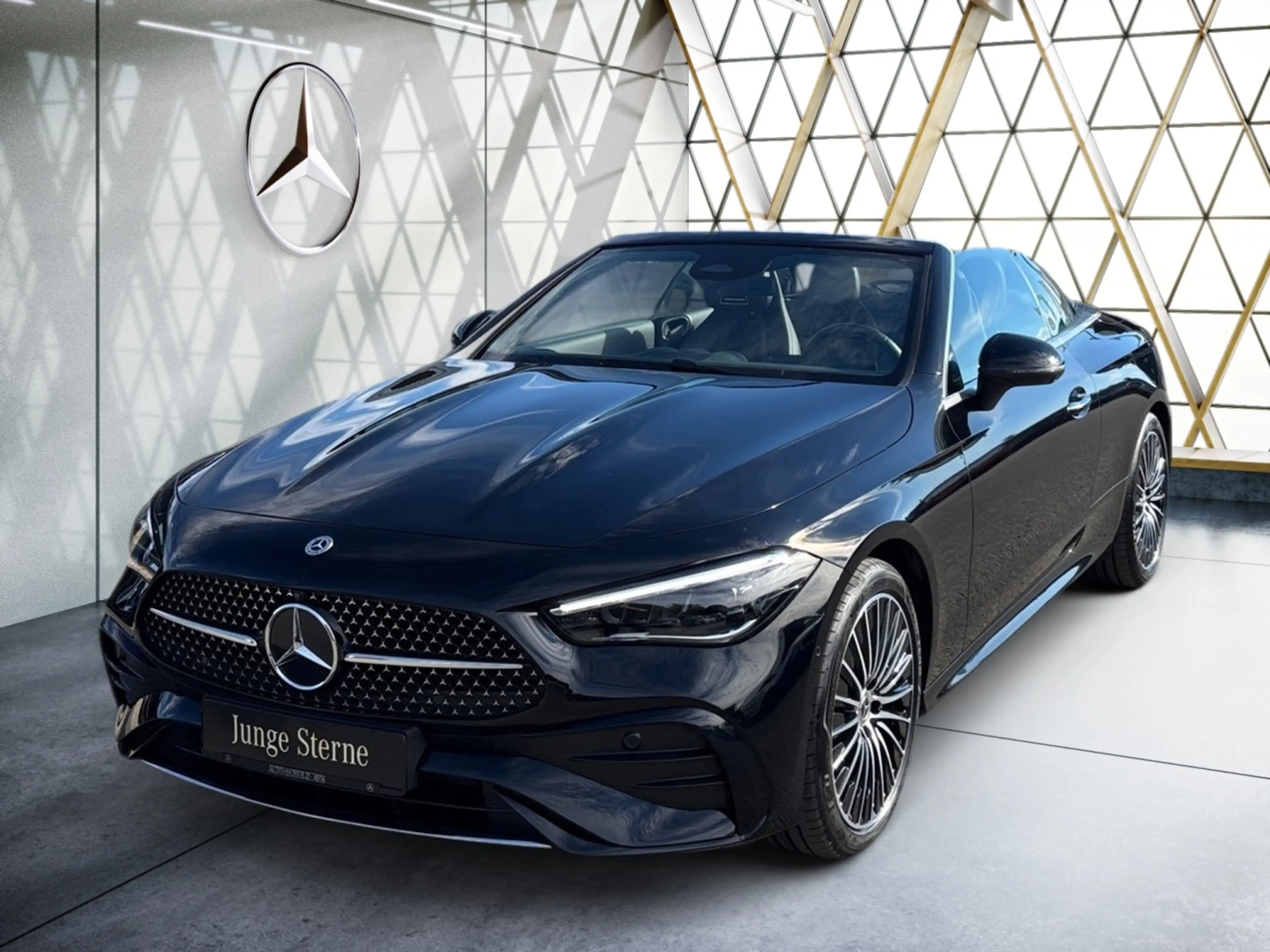 Mercedes-Benz CLE 180 Cabriolet AMG AMG+MBUX+Ambiente+LED+360