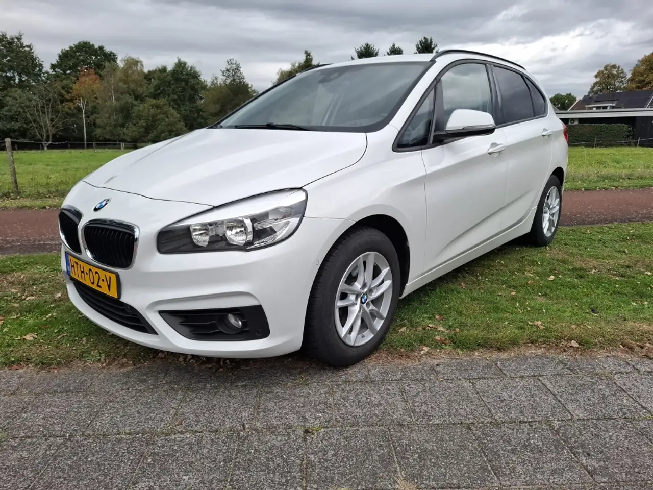 BMW 218