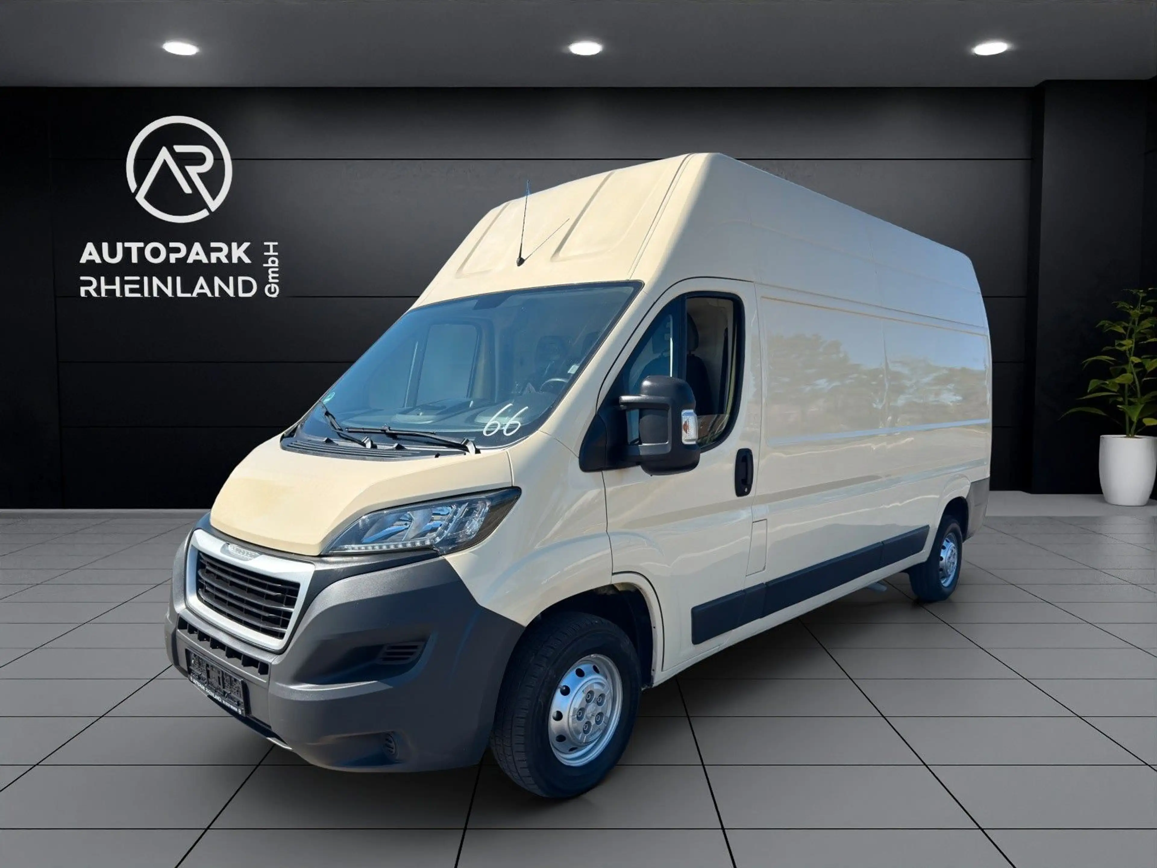 Peugeot Boxer Kasten Grossraum 335 L3H3*KLIMA*KAMERA* — photo 4