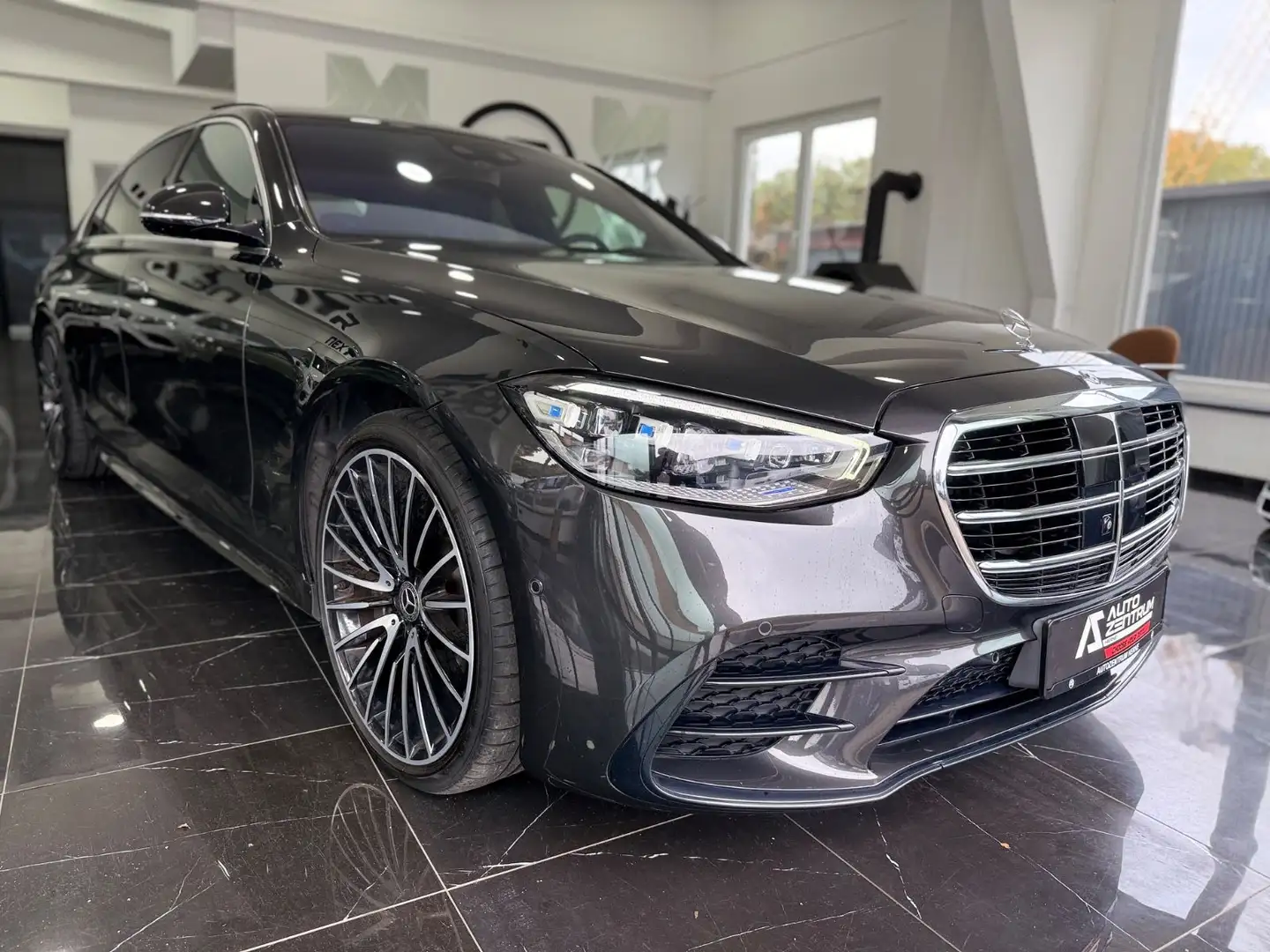 Mercedes-Benz S 350 d 4M Lang AMG Pano FondEnt HaLenk 3D Burm Gris - 1