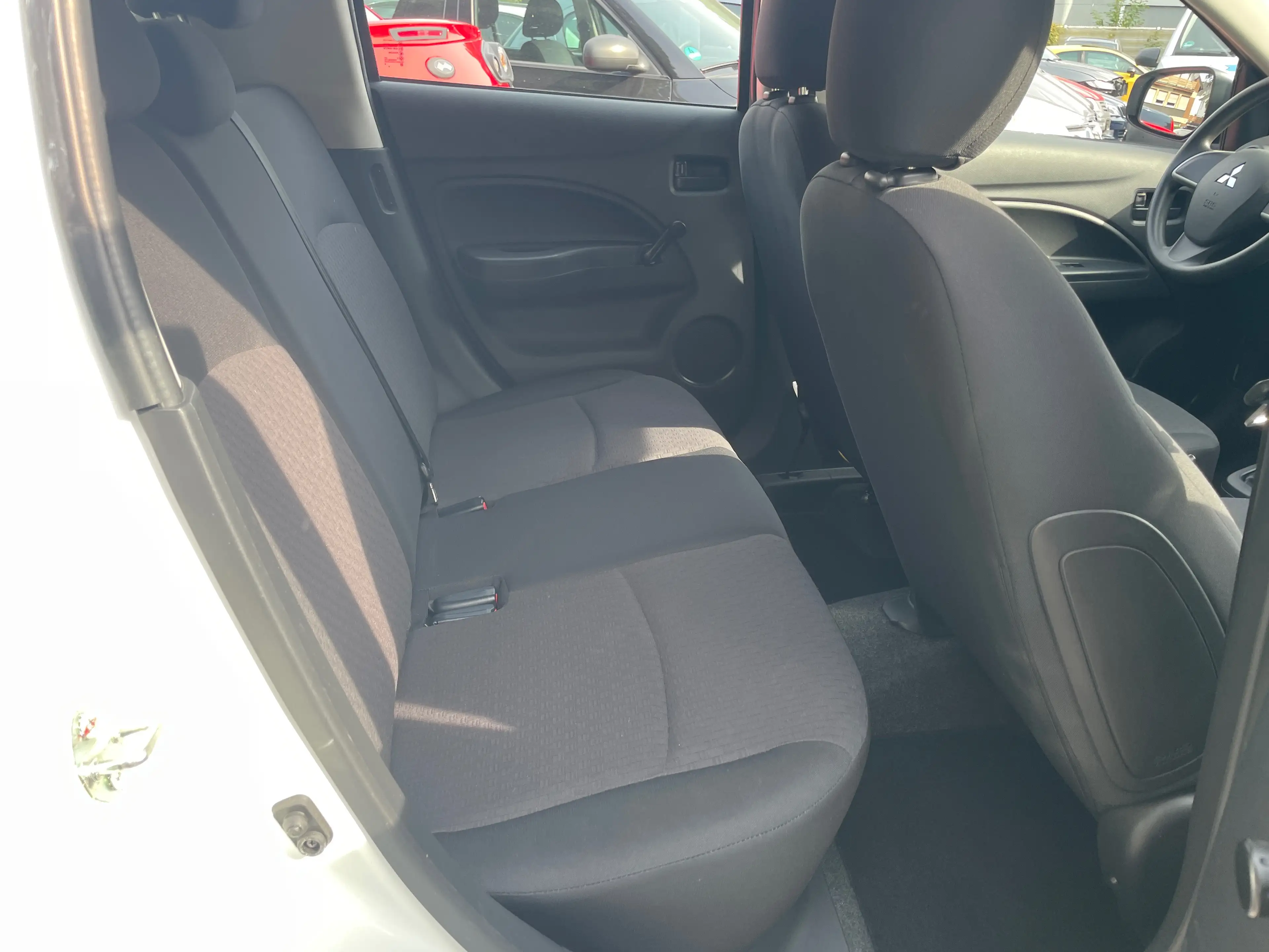 Mitsubishi Space Star I.Hand Klimaanlage el.FH Tüv Scheckheft — photo 13