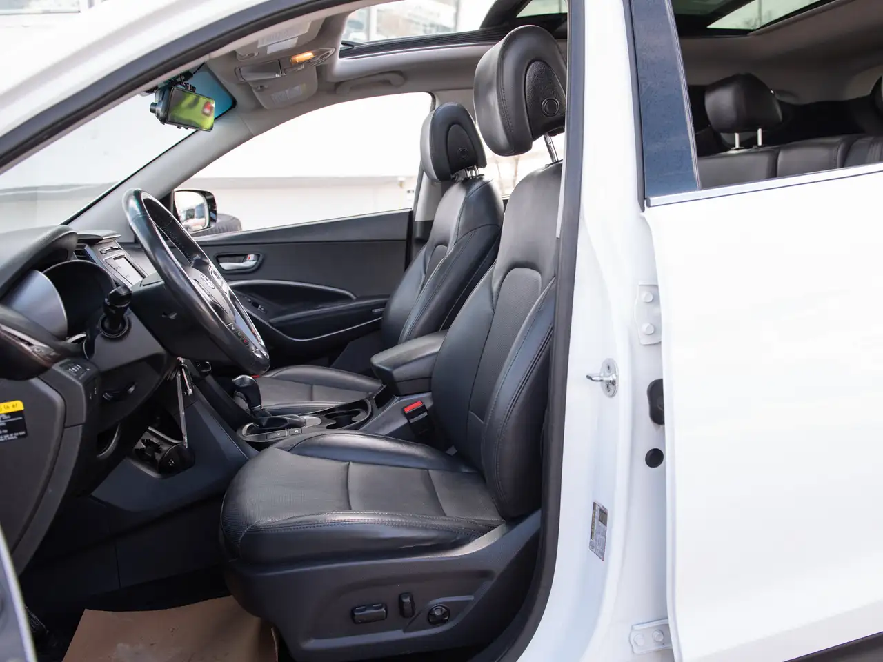Hyundai SANTA FE снимка Hyundai SANTA FE