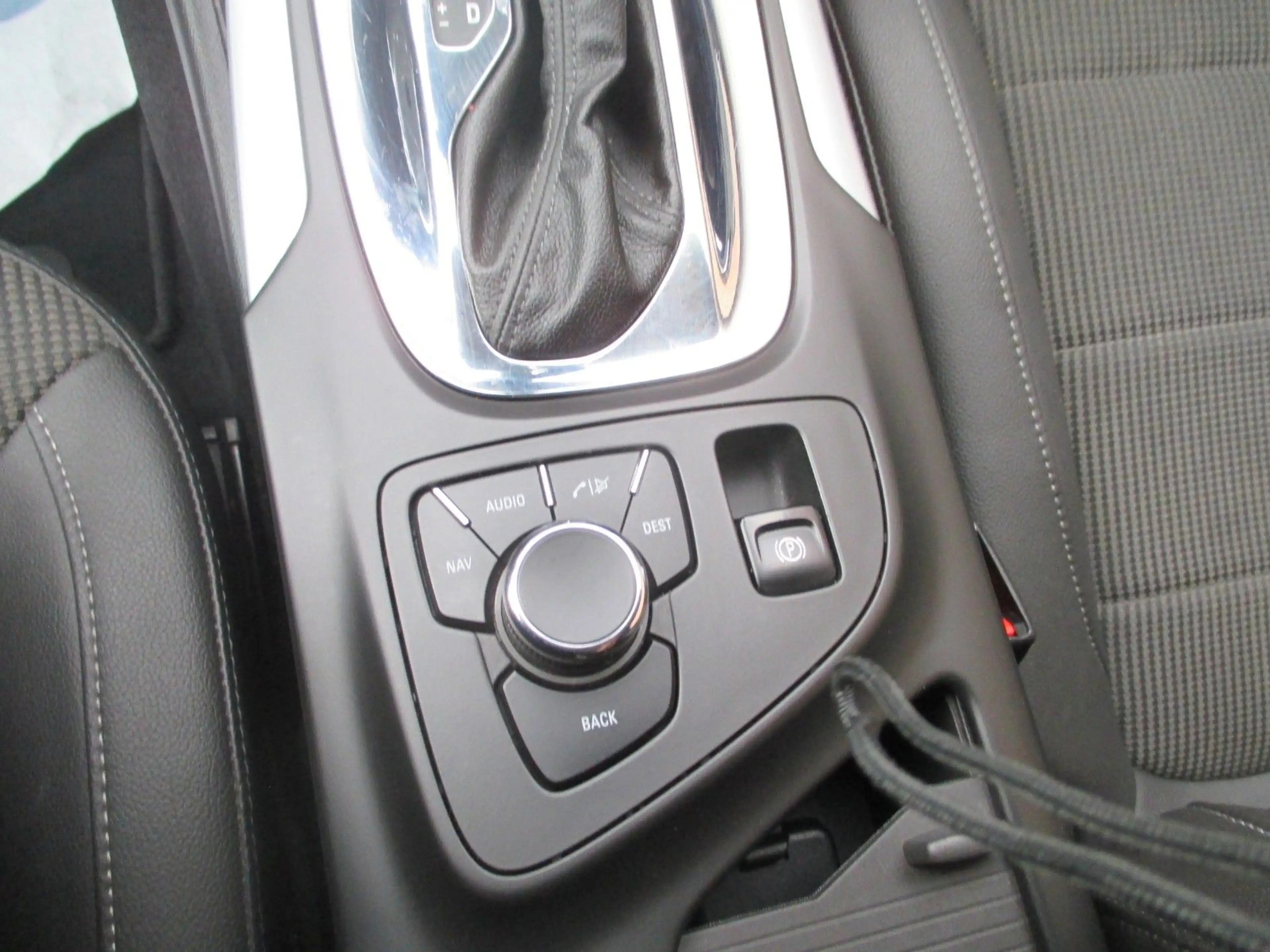 Opel Insignia A Lim. Cosmo — photo 11