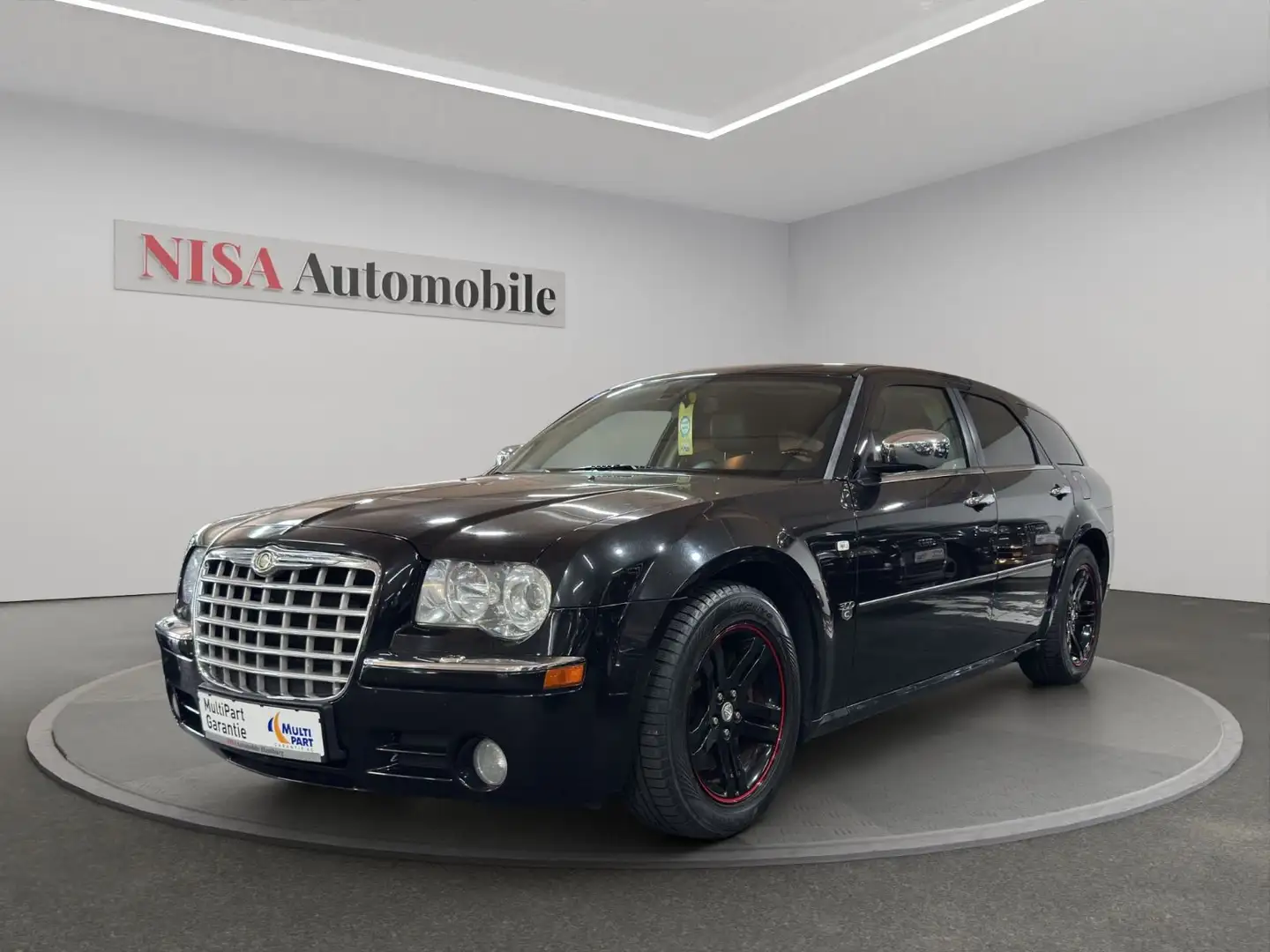 Chrysler 300C Touring 3.0 CRD Autom. Czarny - 1