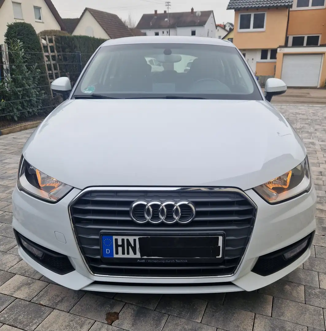 Audi A1 Audi A1 Sportback 1.0 TFSI ultra Weiß - 2