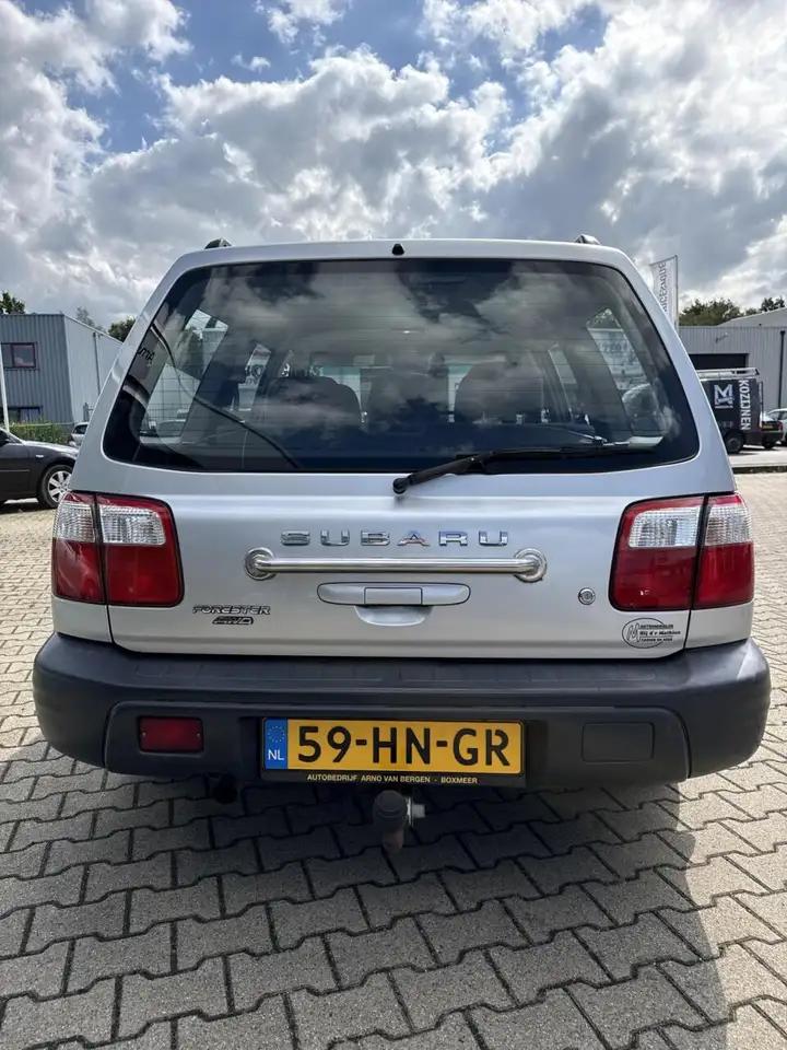 Subaru Forester 2.0 AWD, airco ,trekhaak, top onderhouden in prima, foto 12