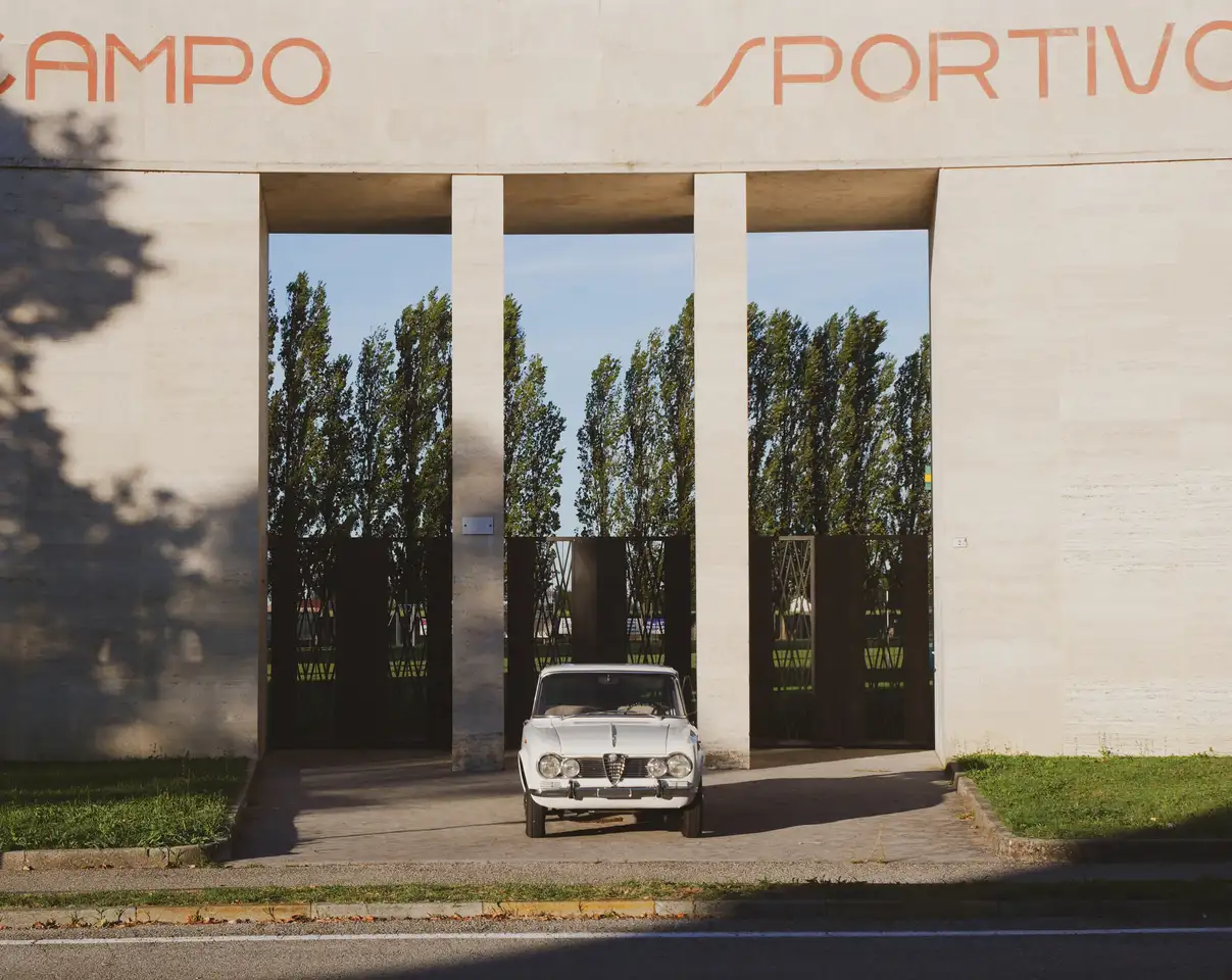 Alfa Romeo Giulia 1.6 TI, foto 4