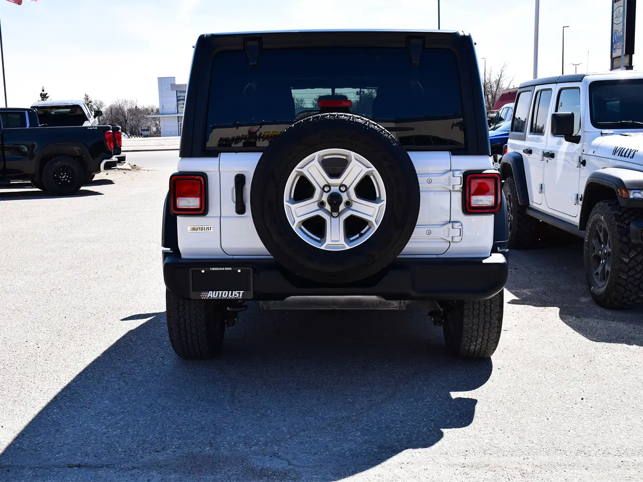 Jeep Wrangler снимка Jeep Wrangler