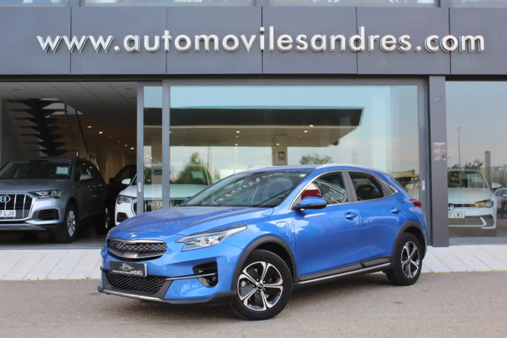 Kia XCeed 1.6 PHEV eTech Aut. Azul - 1