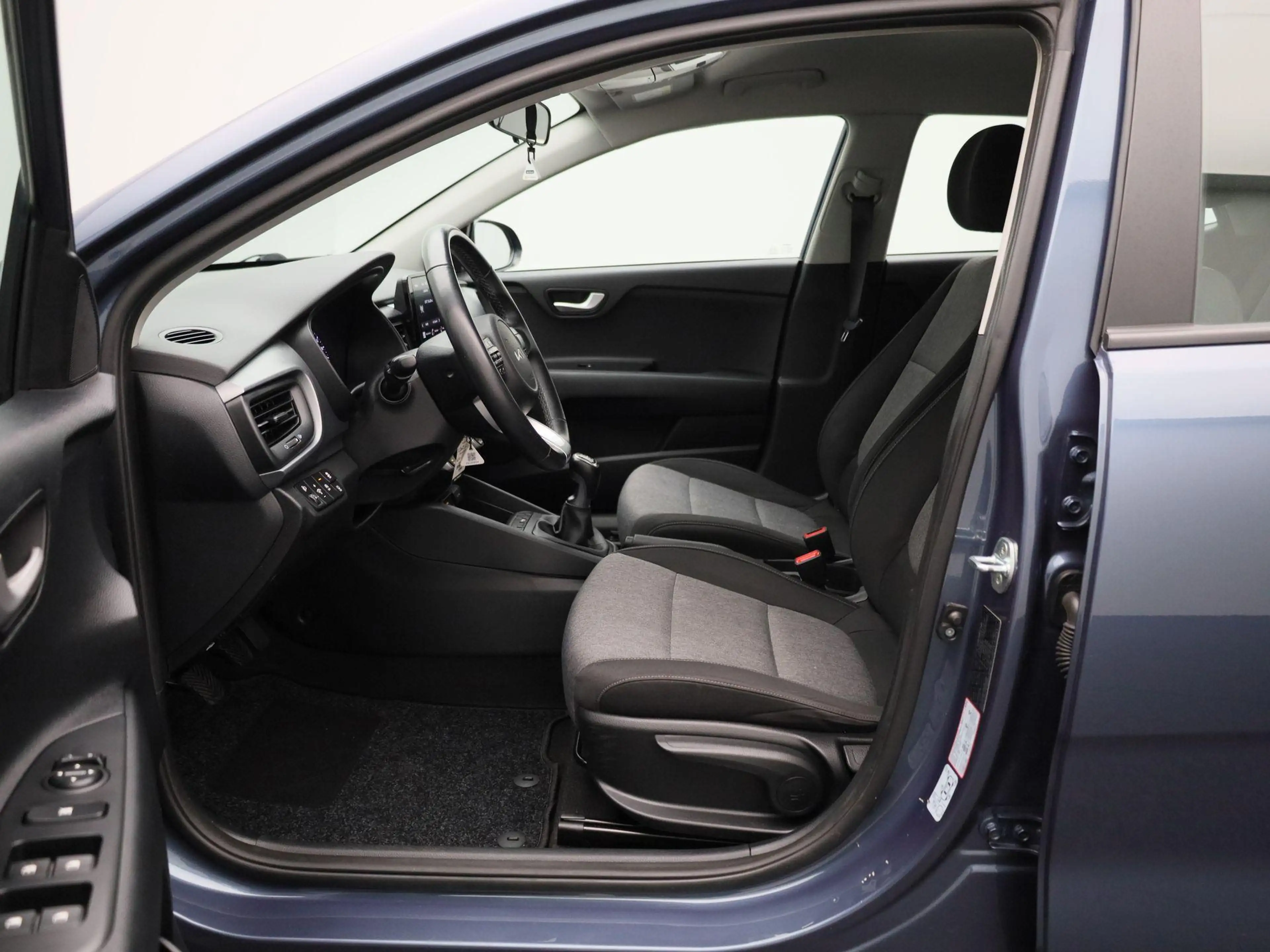Kia Stonic 1.0 T 100 Urban Ed. | PDC A | Carplay | DAB — photo 11