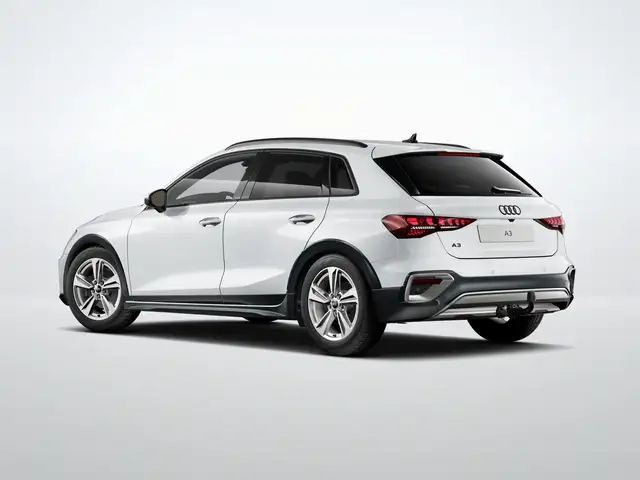 Audi A3 view 5