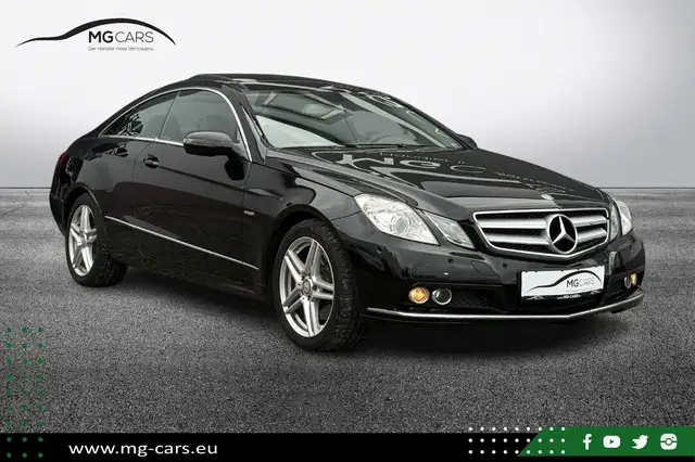 Mercedes-Benz E 350 Coupe~Sport~Panorama~Leder~Lück.Service!