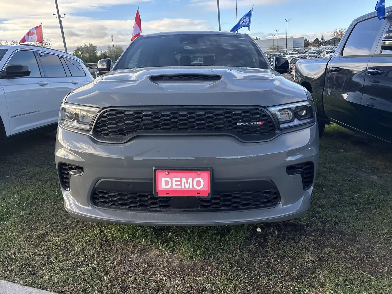Dodge Durango снимка Dodge Durango