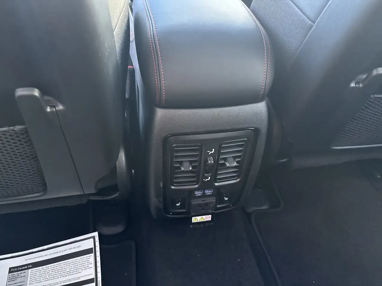 Dodge Durango снимка Dodge Durango