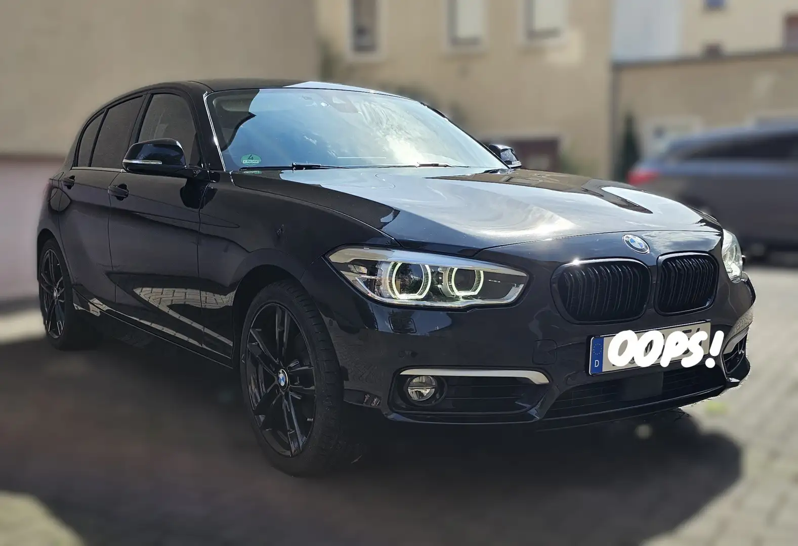 BMW 120 d xDrive Aut. Edition Metropolitan Schwarz - 2