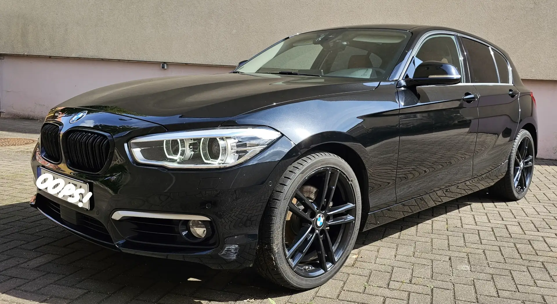 BMW 120 120d xDrive Aut. Edition Metropolitan Schwarz - 2