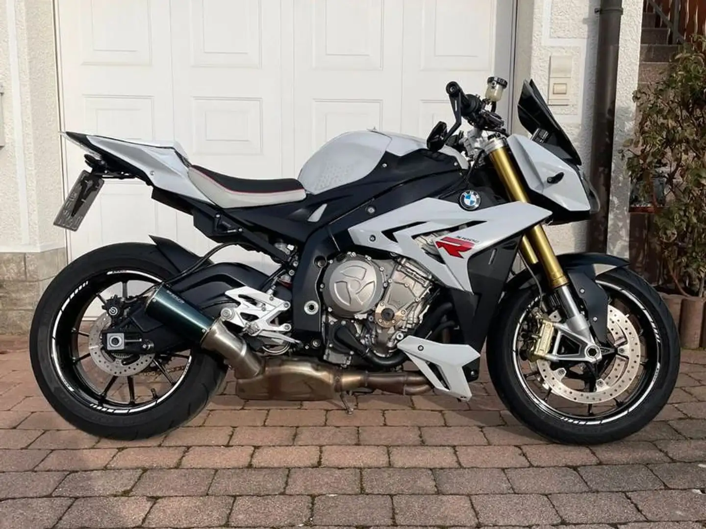 BMW S 1000 R Sport und Dynamik-Paket Alb - 1