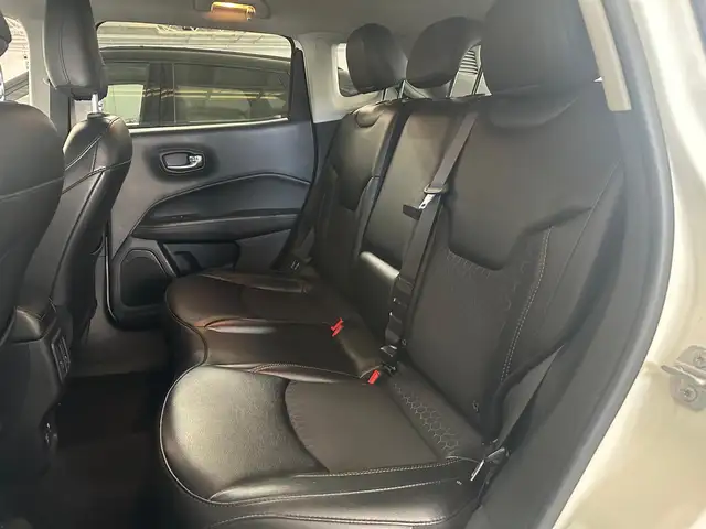 Jeep Compass view 14