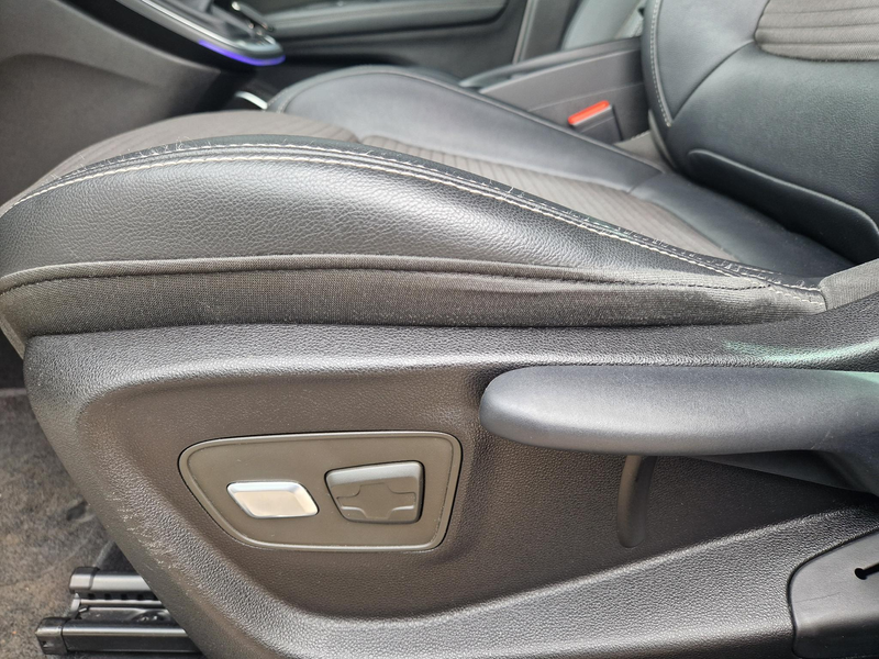 Renault Scenic 1.2 TCe Bose | Trekhaak | Pack Easy Park | Massage — photo 7