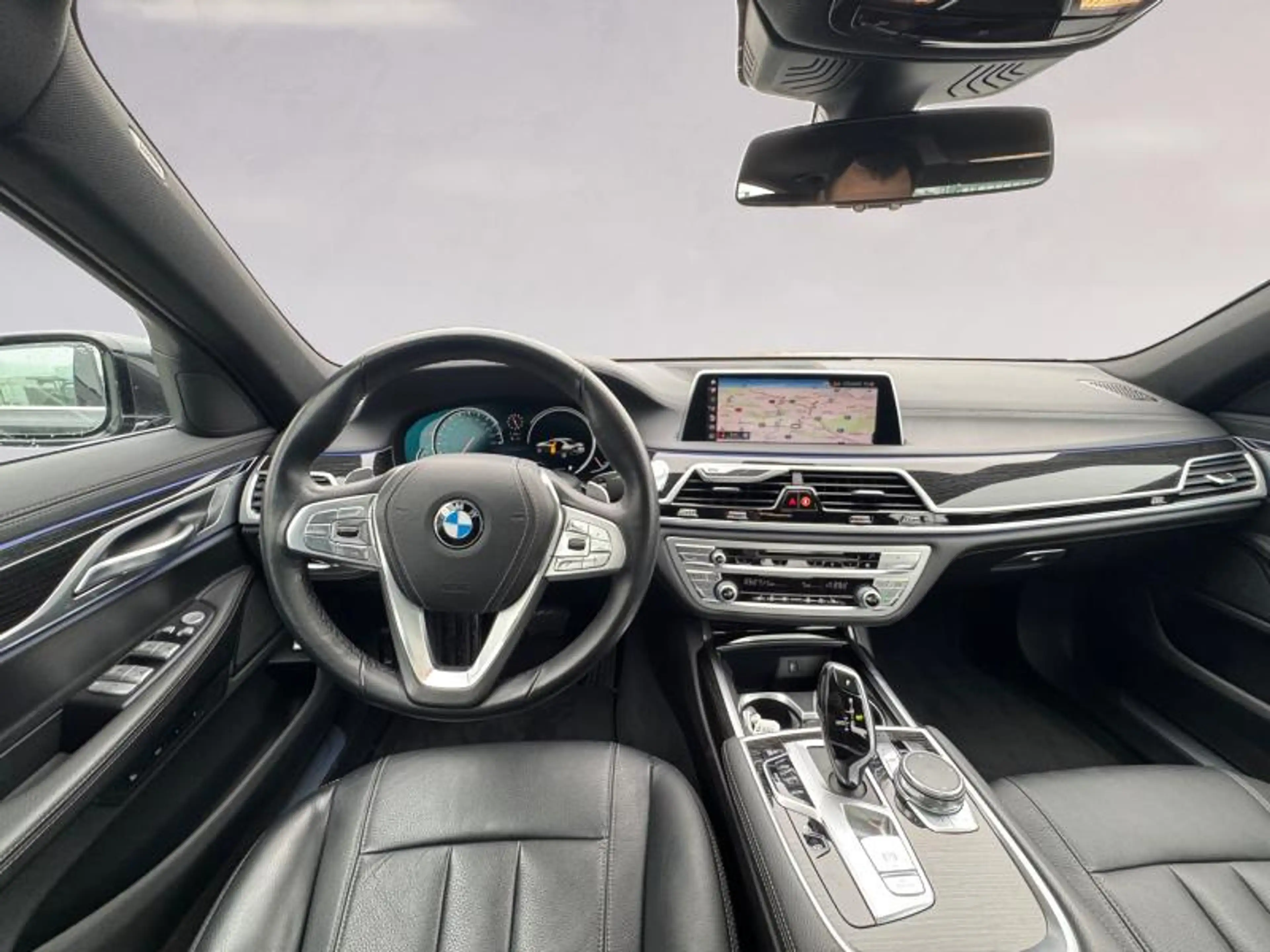 BMW 730 730d Limousine — photo 6
