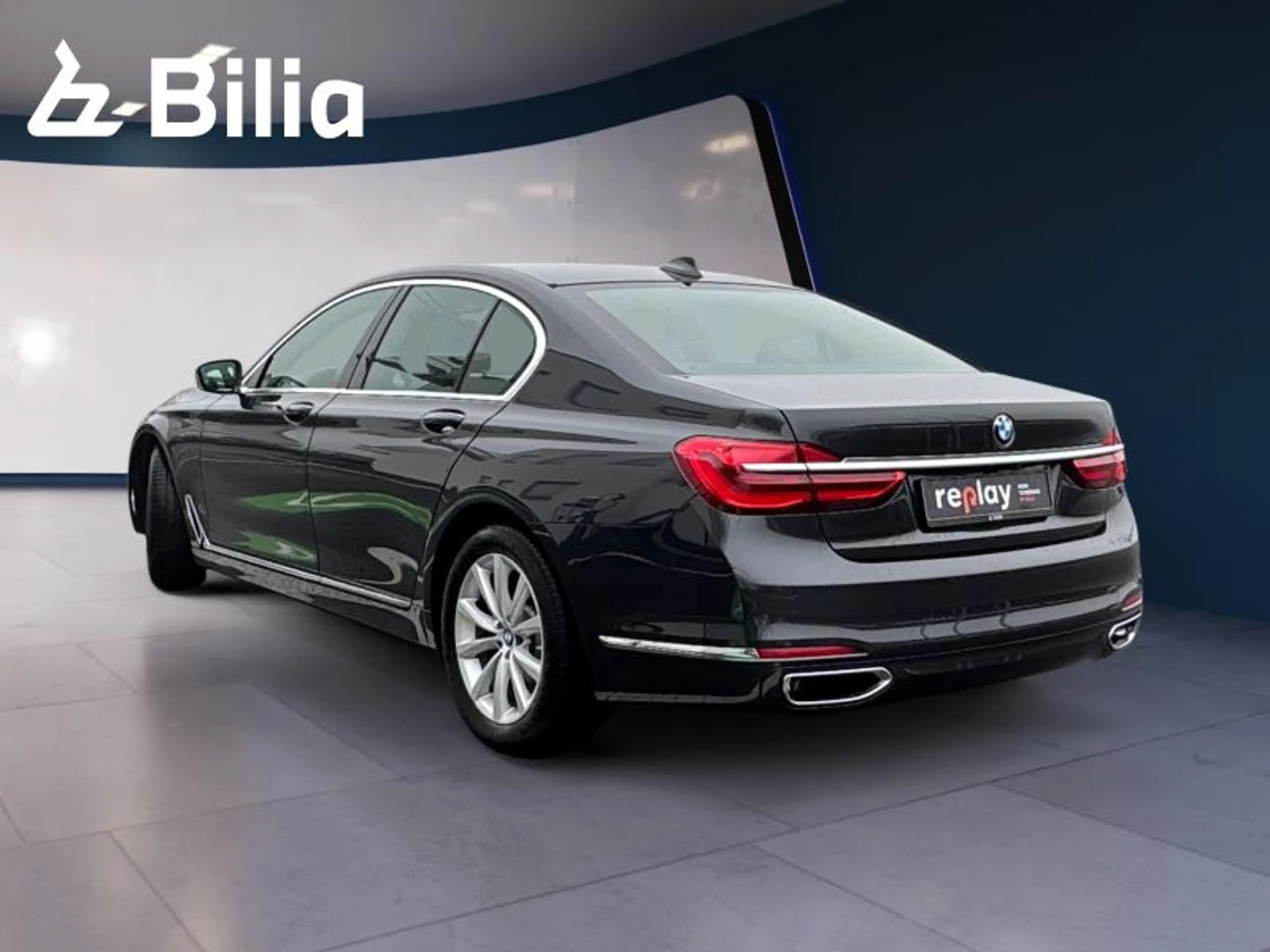 BMW 730 730d Limousine — photo 2