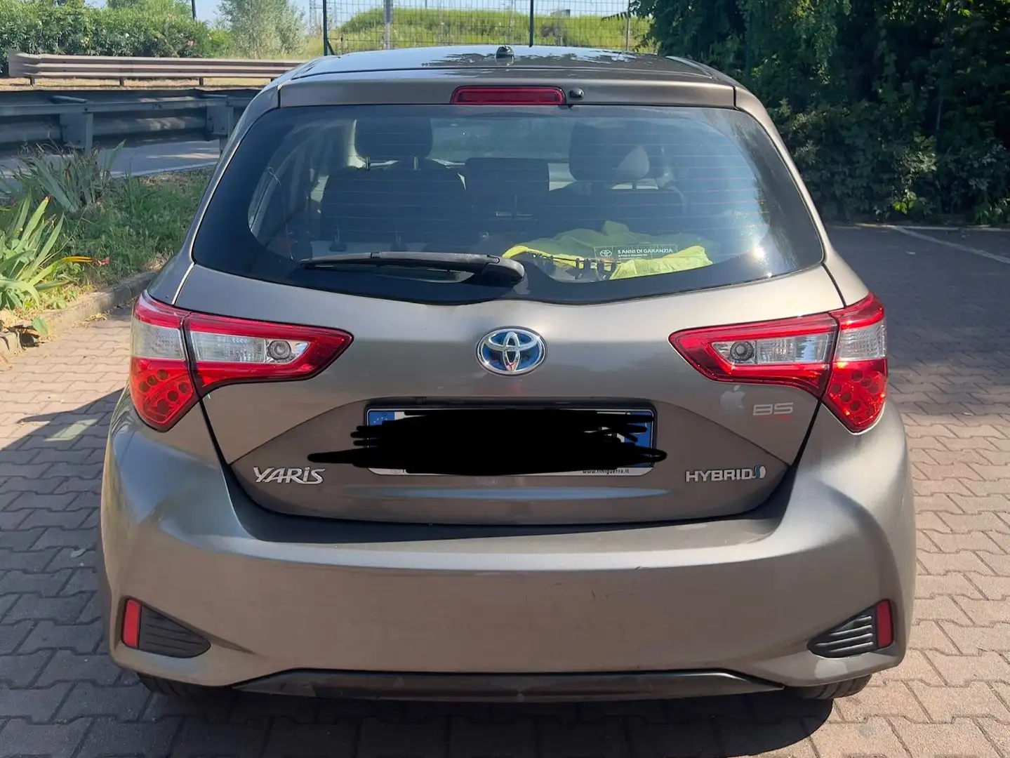 Toyota Yaris Yaris III 2017 5p 1.5h Active Grigio - 2