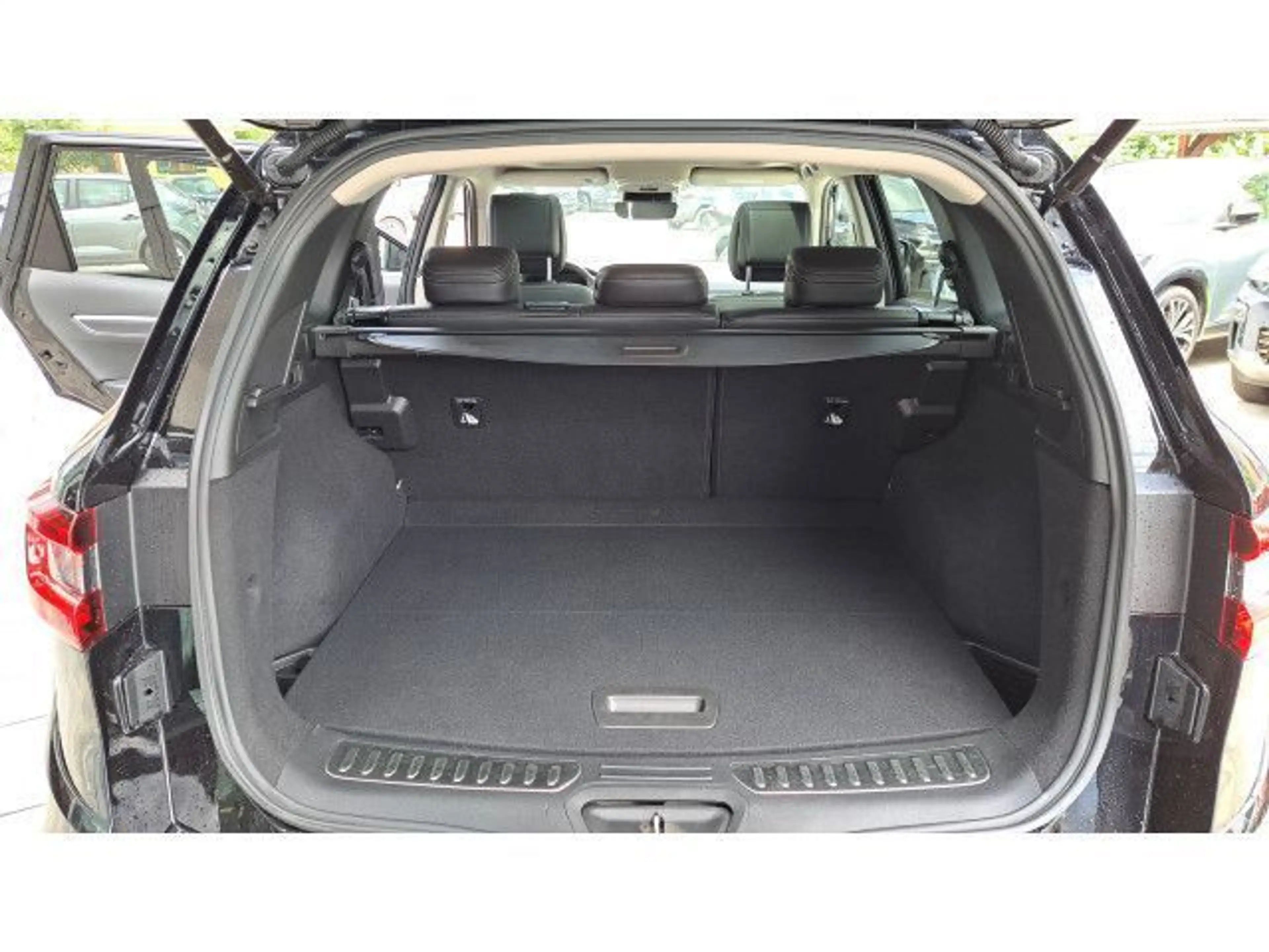 Renault Koleos Intens 4x4 — photo 14