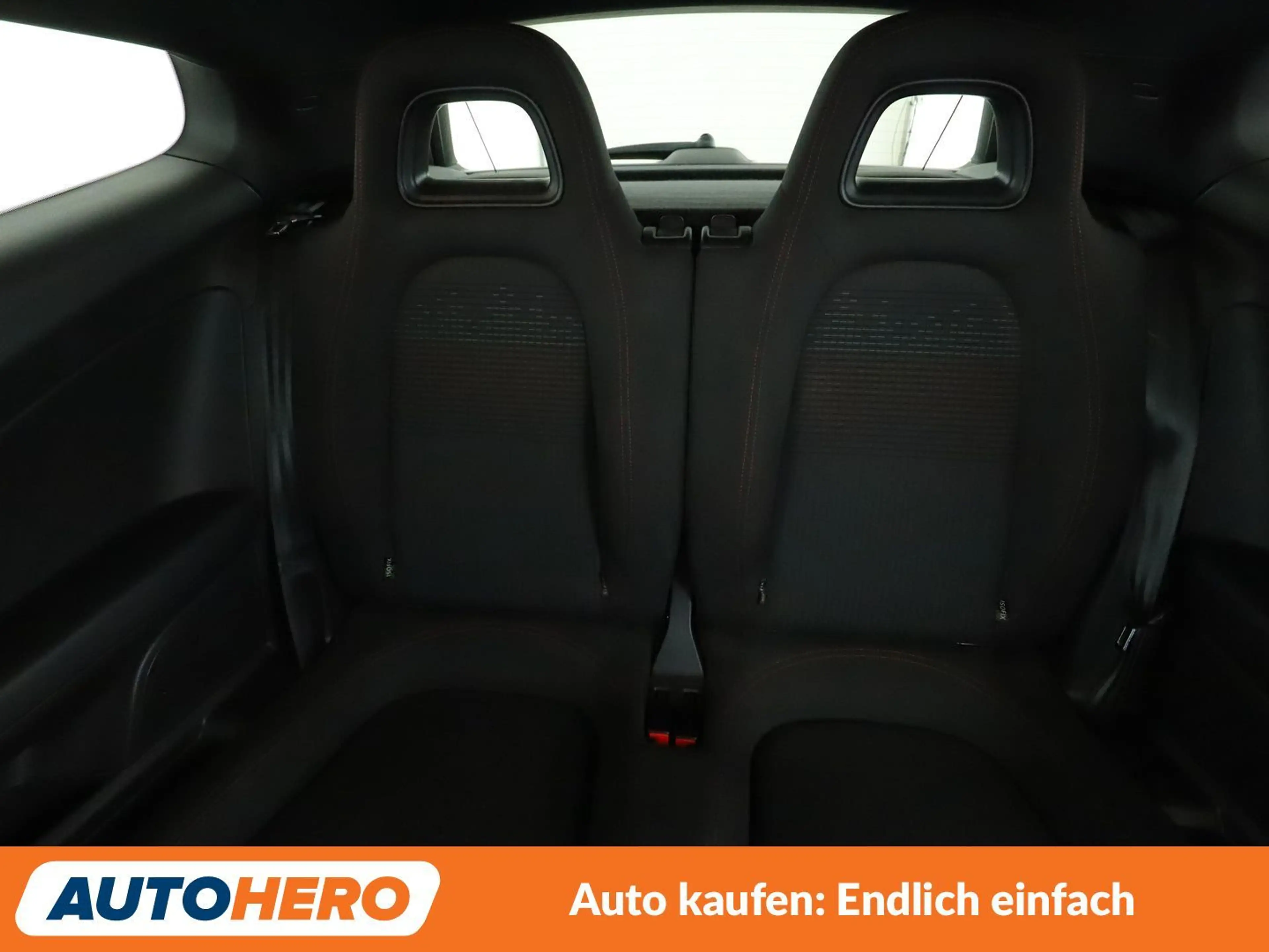 Volkswagen Scirocco 2.0 TSI Sound BM*NAVI*TEMPO*XENON*PDC* — photo 14