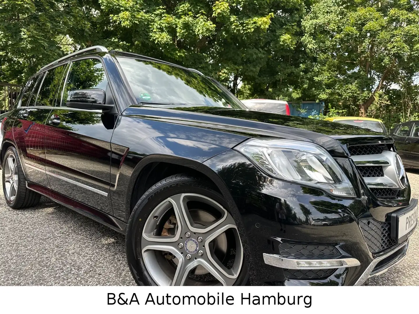 Mercedes-Benz GLK 350 4 Matic 2 Hand+Scheckheft+Pano-Dach Noir - 1