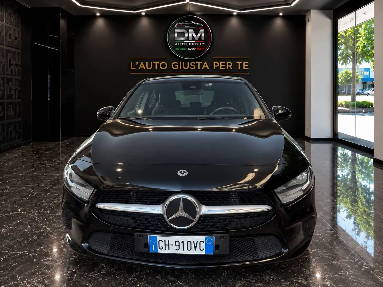 Mercedes-Benz A 180