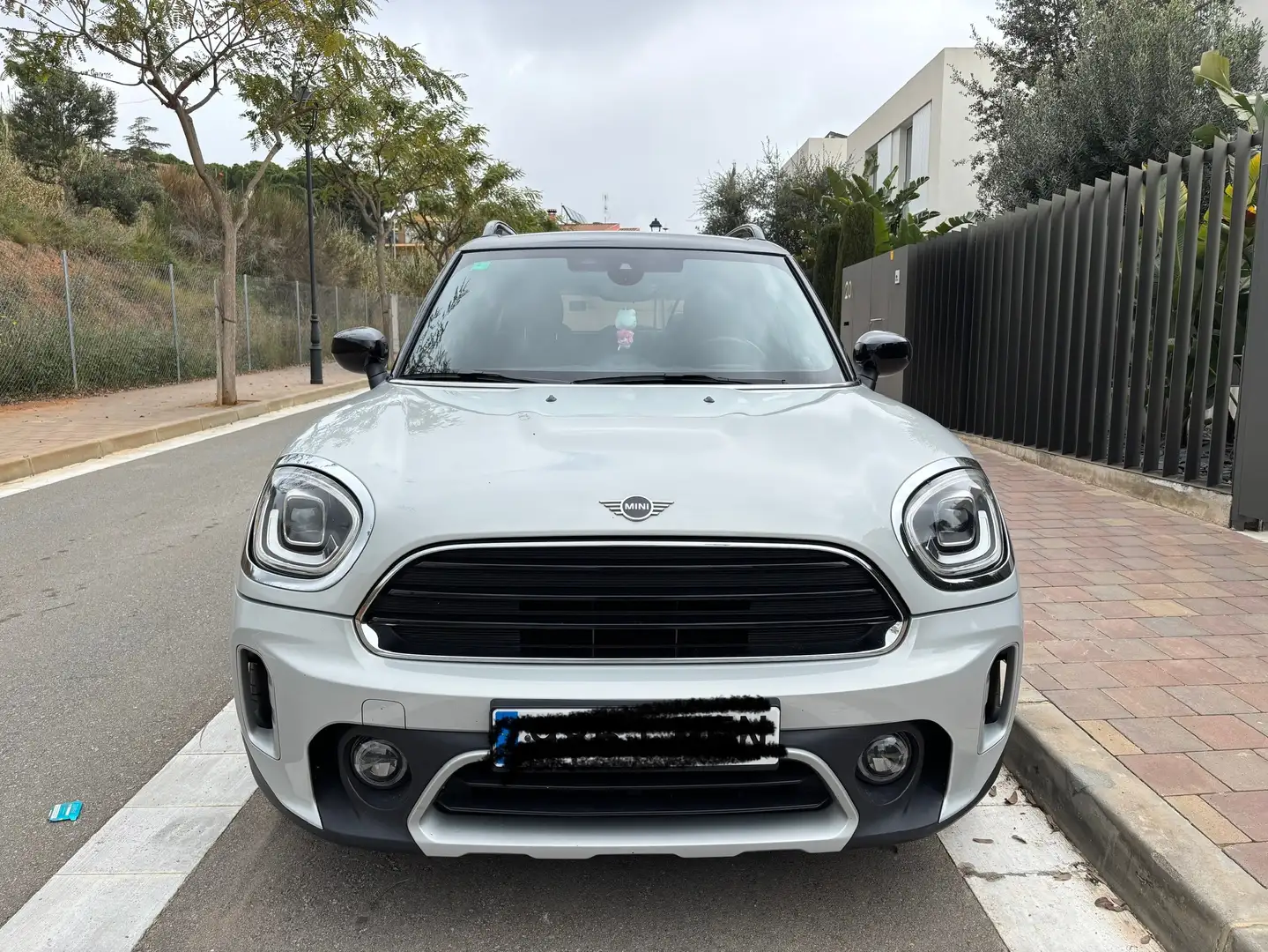 MINI Cooper D Countryman COUNTRYMAN COOPER D AUT. Cooper D Plateado - 1