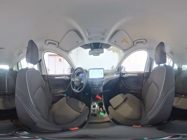 Ford Focus view 13