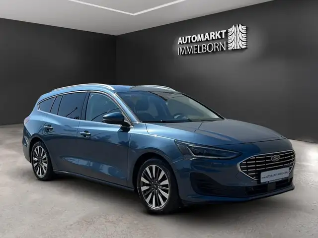 2023 Ford Focus in Blue for sale