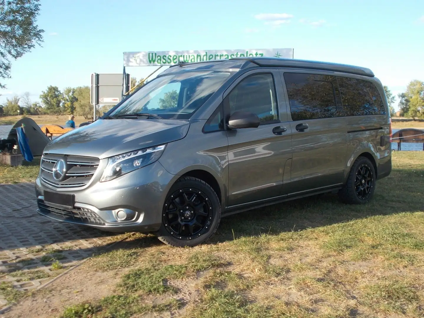 Mercedes-Benz Vito Tourer CDI Pro 4x4 lang Campstar !!! Gris - 1