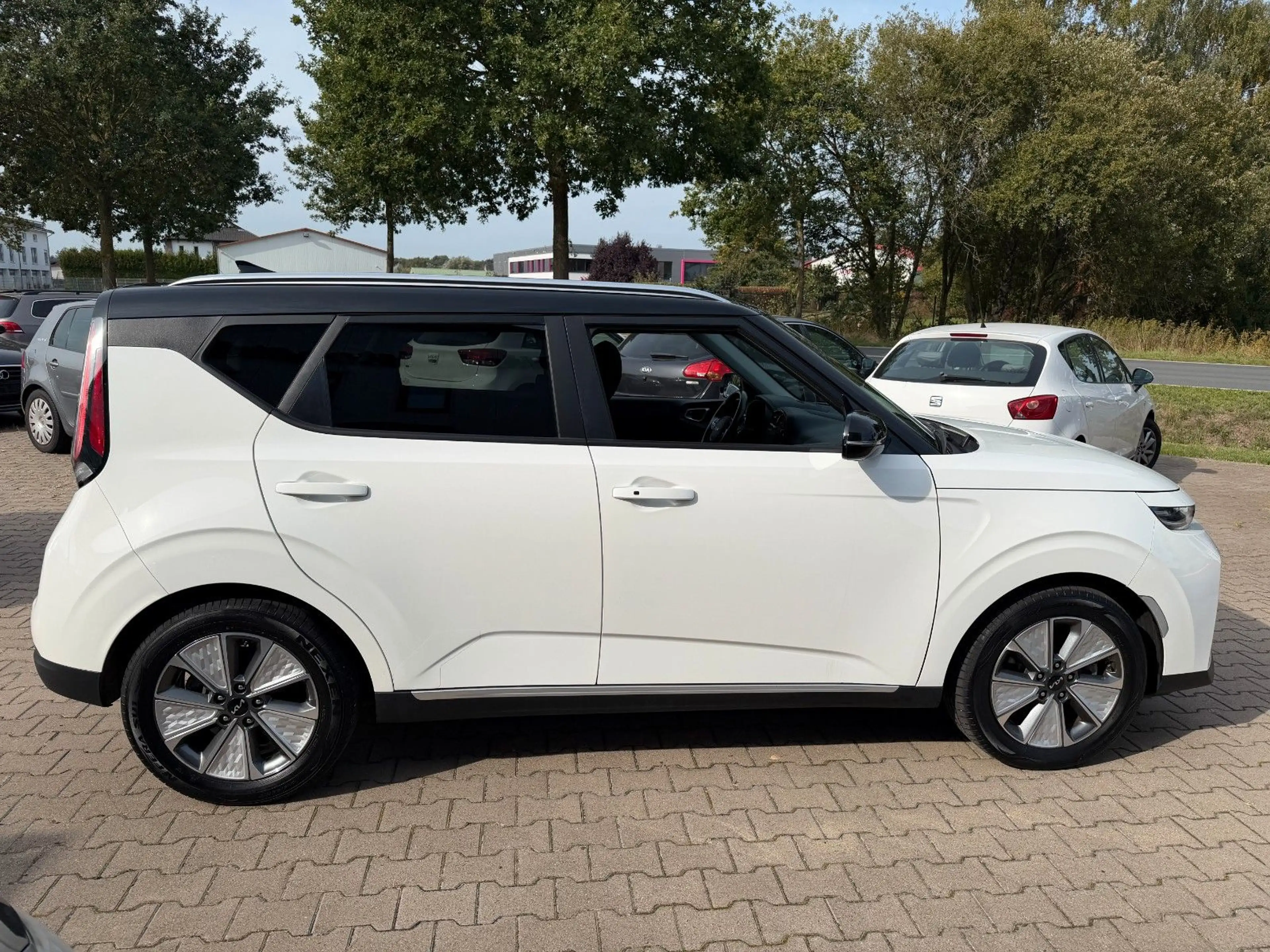 Kia Soul Elektro Inspiriration 64kwh — photo 11
