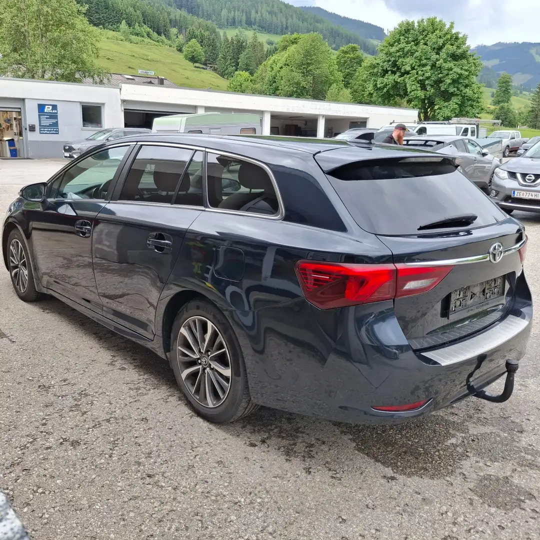 Toyota Avensis 1,6 D4-D Touring Sport Active Plus Albastru - 1